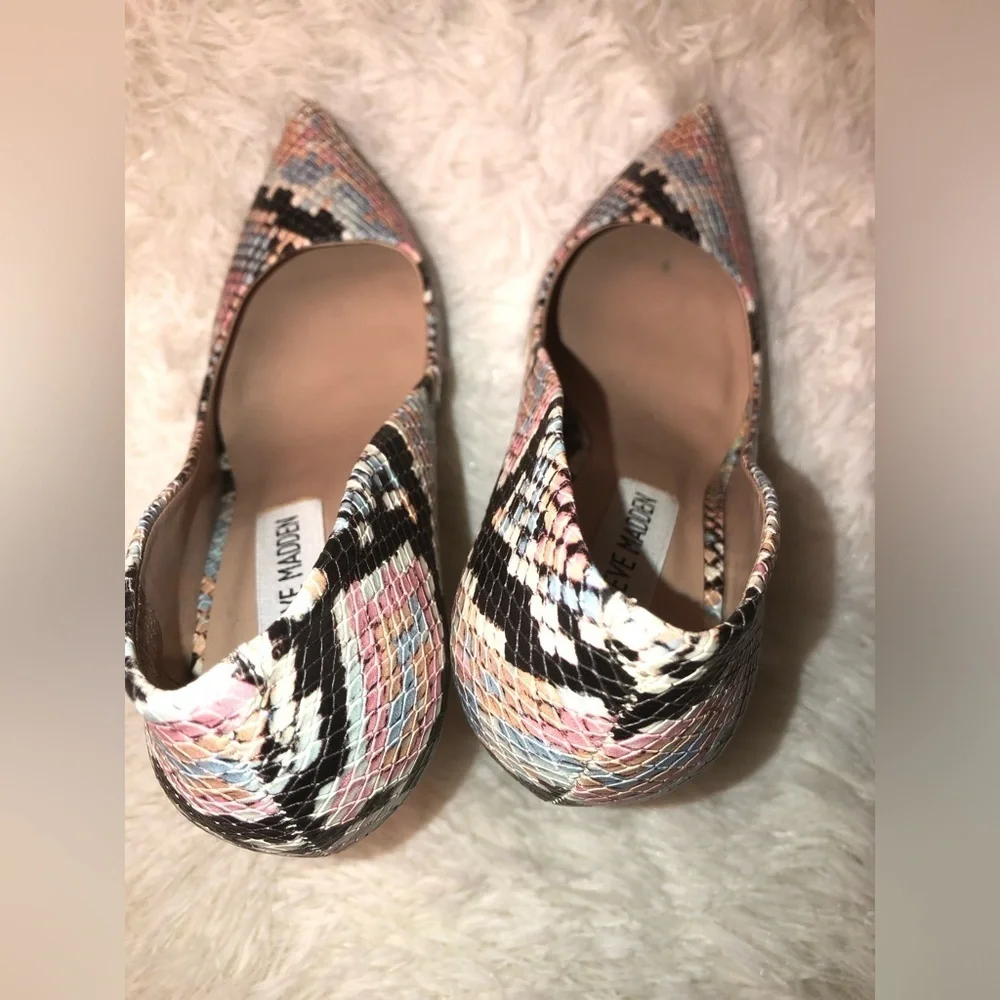Steve Madden Pink and Black Snake Print Heels - Picture 8 of 16